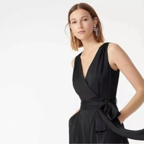 NEW J. Crew V-Neck Wide Leg Jumpsuit Tie Waist Black Matte Satin Sheen NWT Sz 14 - Picture 3 of 16